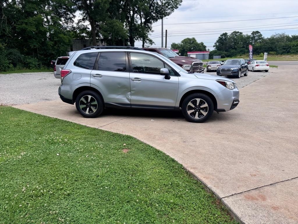 Subaru Forester  2017