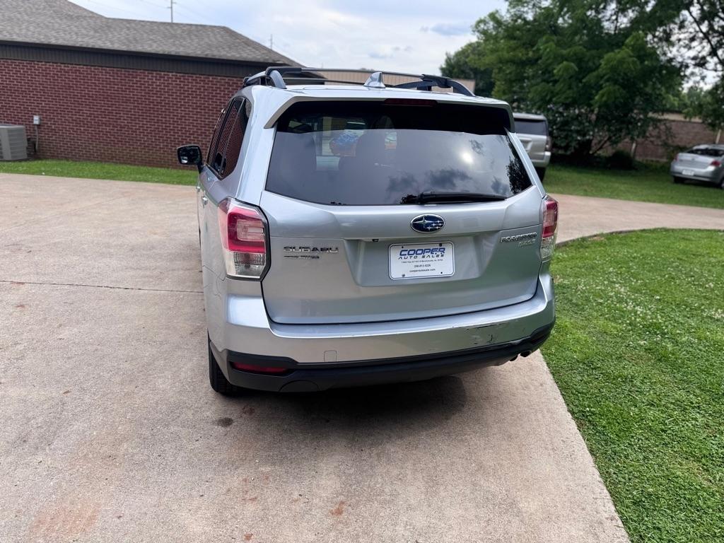 Subaru Forester  2017