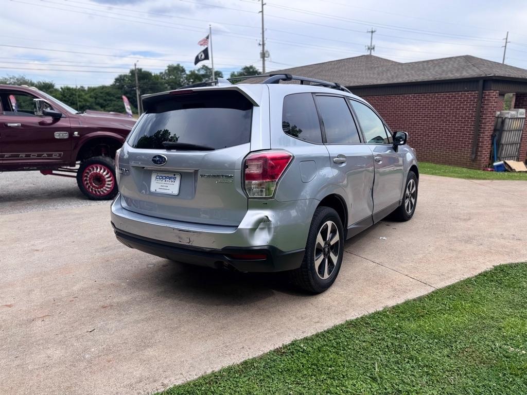Subaru Forester  2017