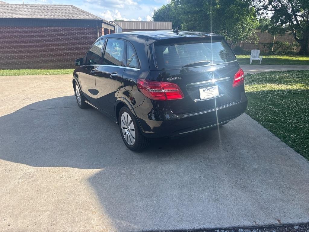 Mercedes-Benz B-Class  2017