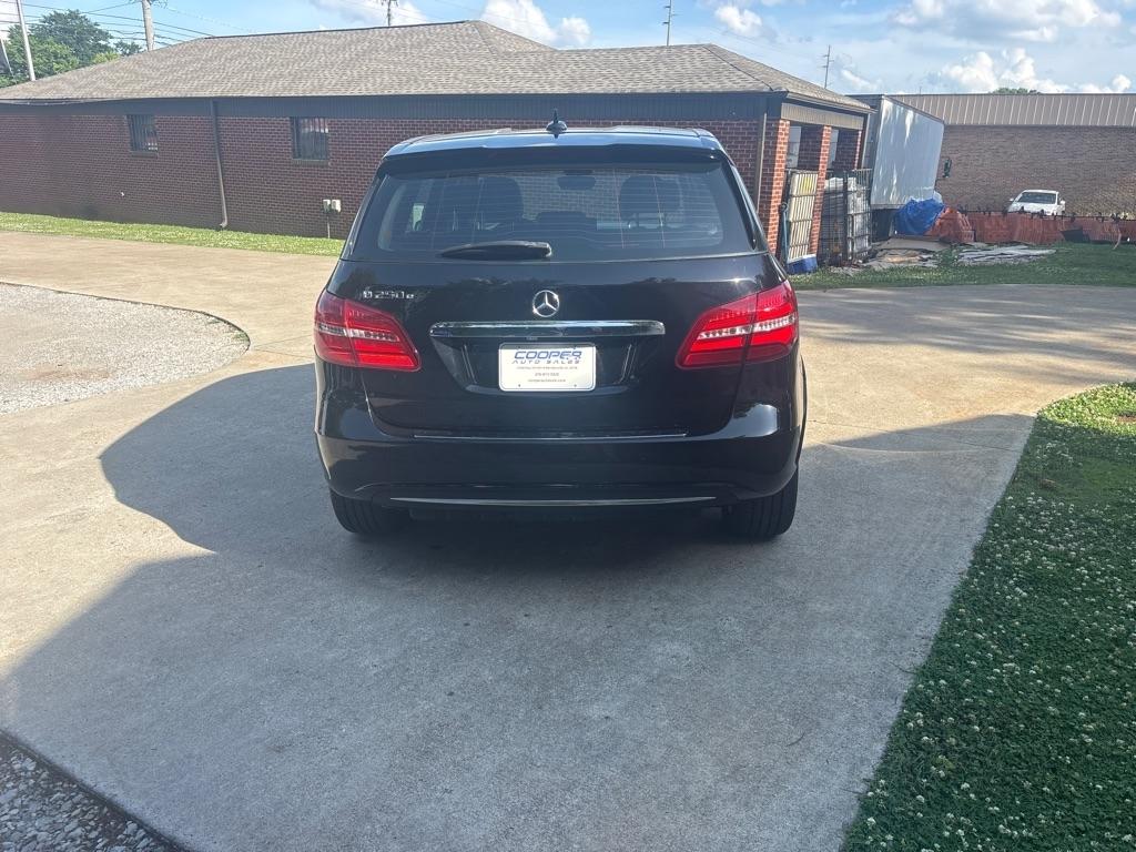 Mercedes-Benz B-Class  2017