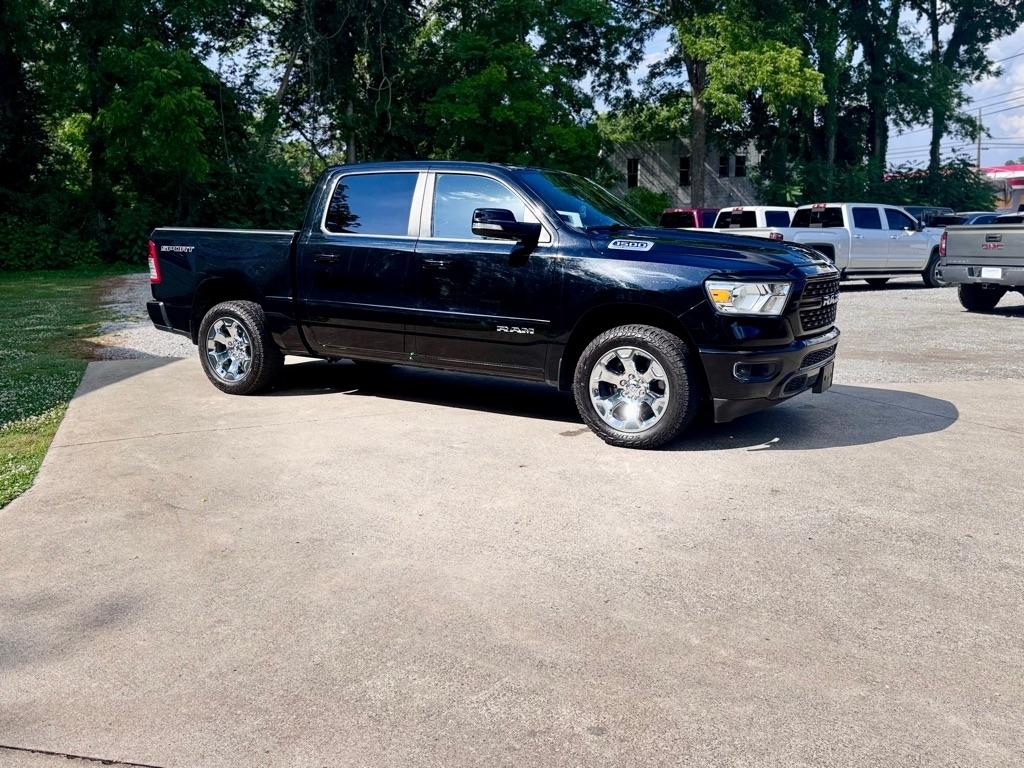 RAM 1500 Big Horn Crew Cab SWB 4WD 2022