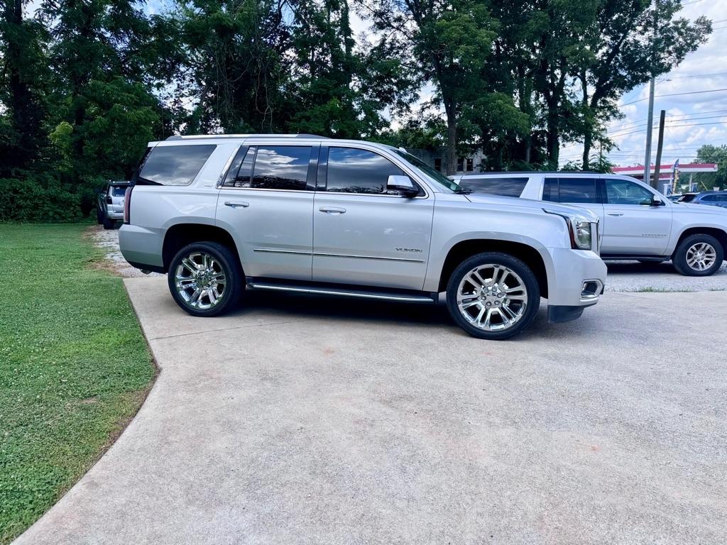 GMC Yukon SLT 2WD 2019