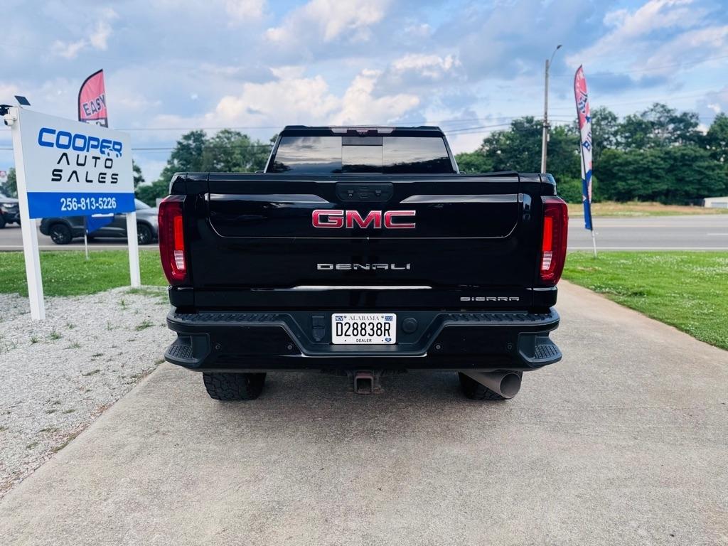 GMC Sierra 2500HD Denali Crew Cab 4WD SB 2022