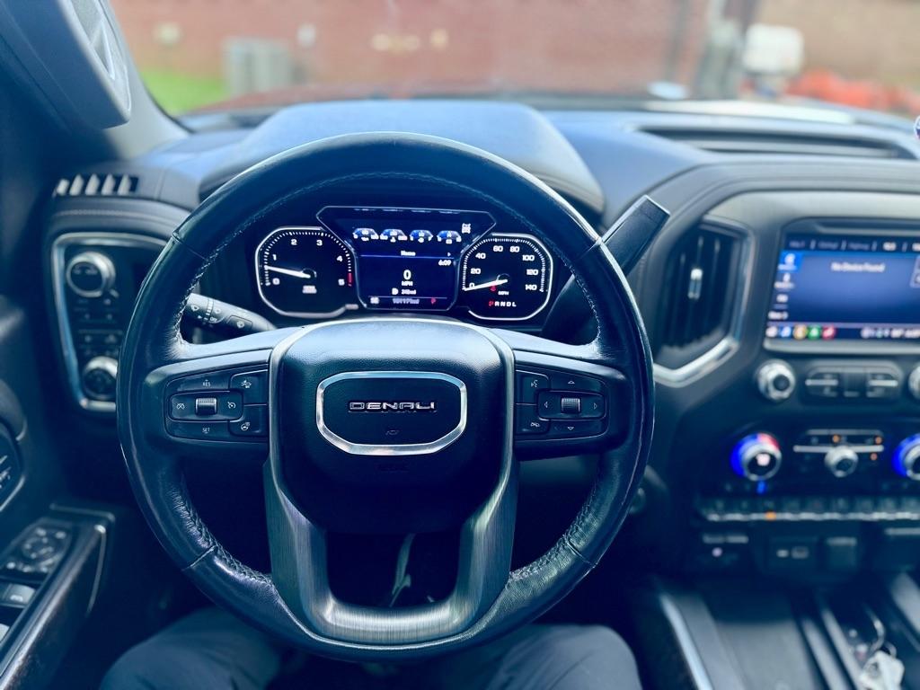 GMC Sierra 2500HD Denali Crew Cab 4WD SB 2022