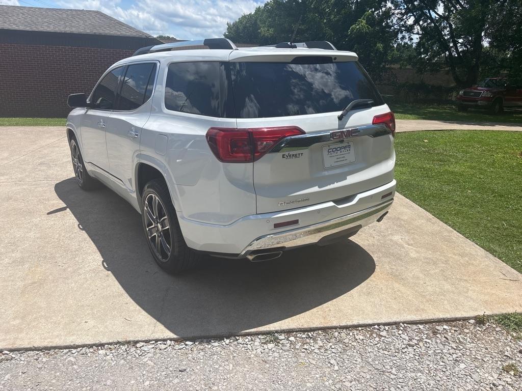GMC Acadia Denali 2018