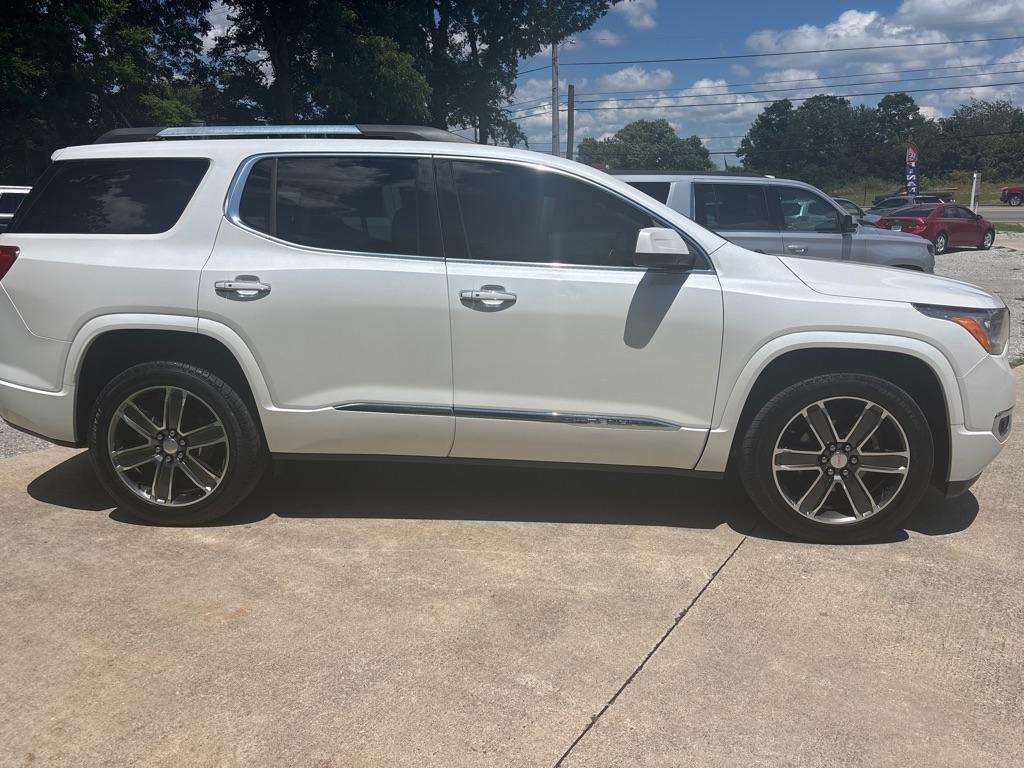 GMC Acadia Denali 2018