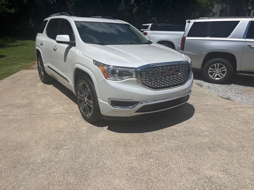 GMC Acadia Denali 2018