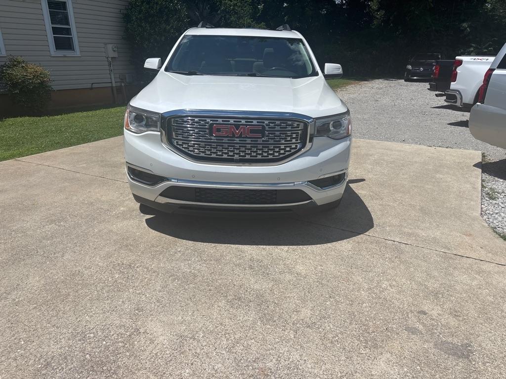 GMC Acadia Denali 2018