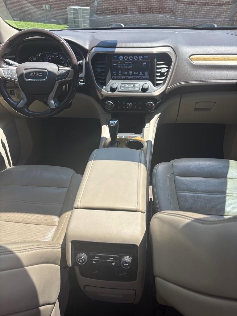 GMC Acadia Denali 2018