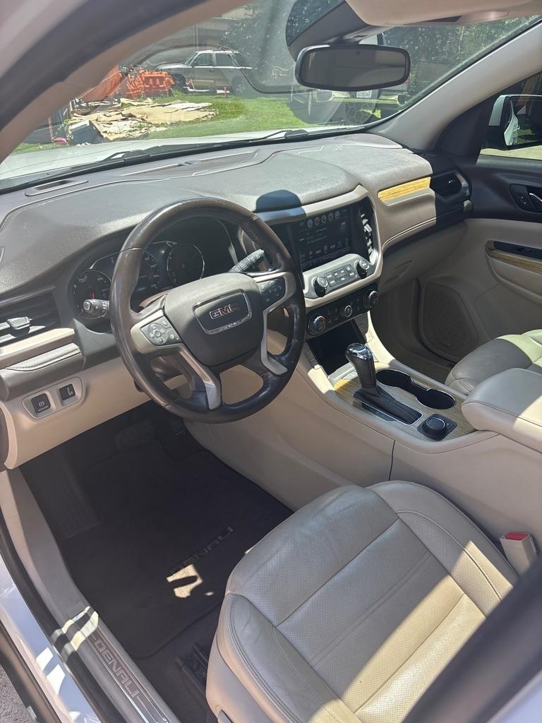 GMC Acadia Denali 2018