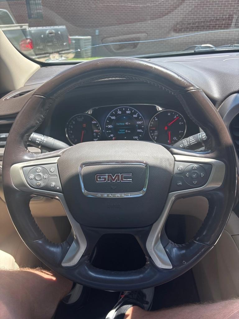 GMC Acadia Denali 2018