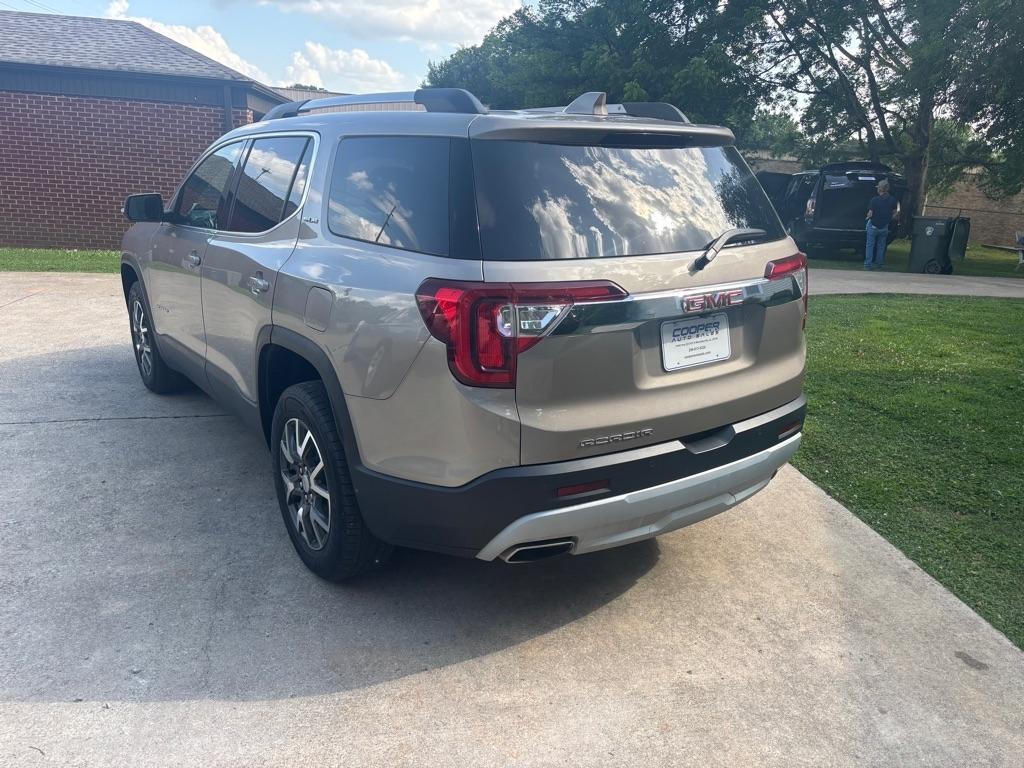 GMC Acadia SLE 2022