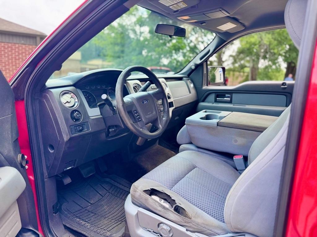 Ford F-150 XL SuperCrew 5.5-ft. Bed 4WD 2014