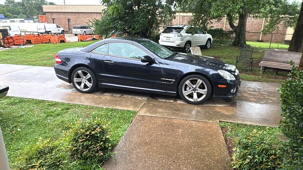 Black 2009 Mercedes-Benz SL-Class Convertible Rear-Wheel Drive Automatic