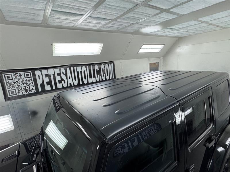 Jeep Wrangler Unlimited Sahara 4WD 2016