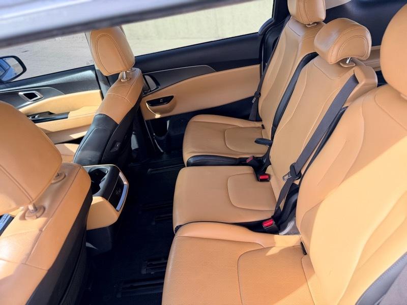 Kia Carnival LX Seat Package 2022