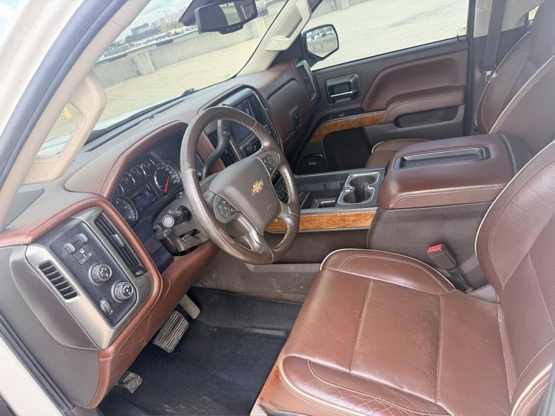 Chevrolet Silverado 1500 4WD Crew Cab 147" High Country 2014