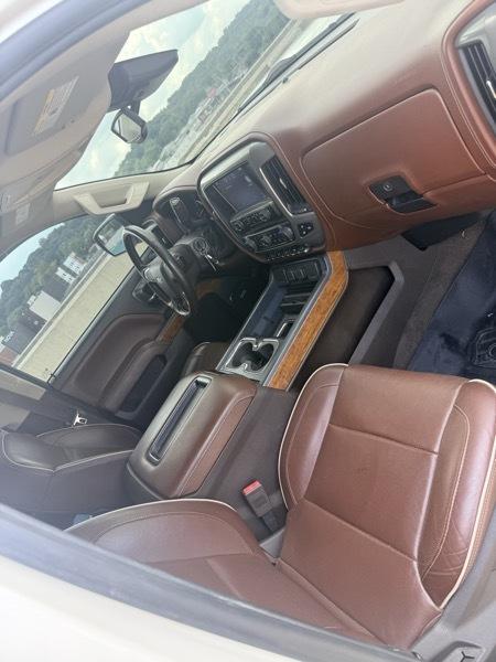 Chevrolet Silverado 1500 4WD Crew Cab 147" High Country 2014