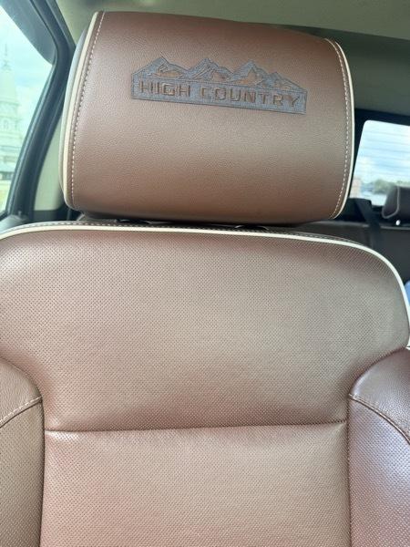 Chevrolet Silverado 1500 4WD Crew Cab 147" High Country 2014