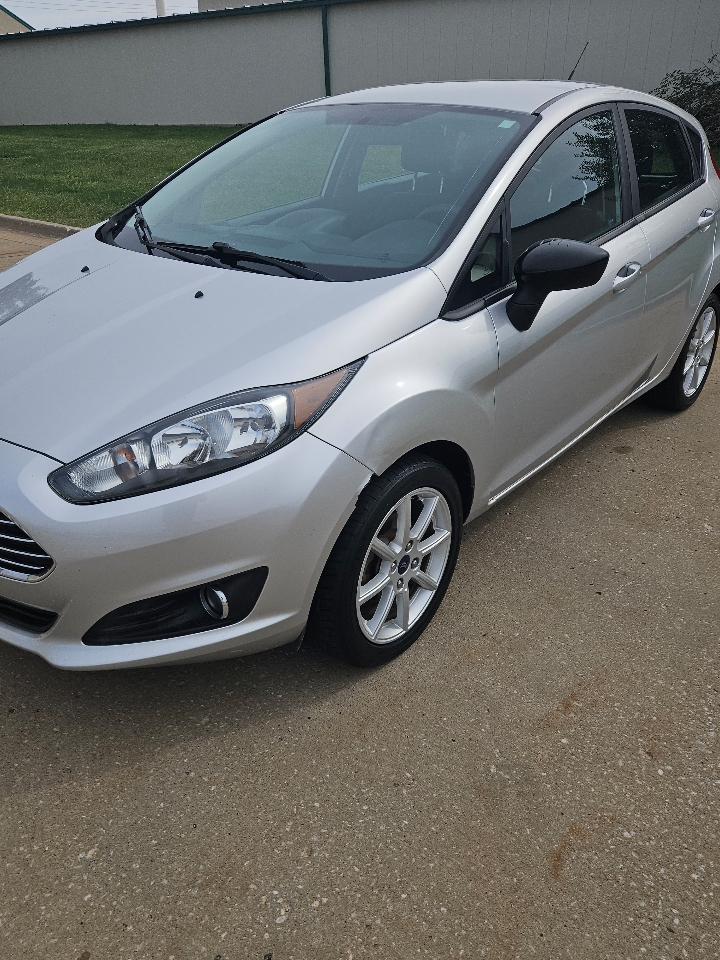 Ford Fiesta SE Hatchback 2017