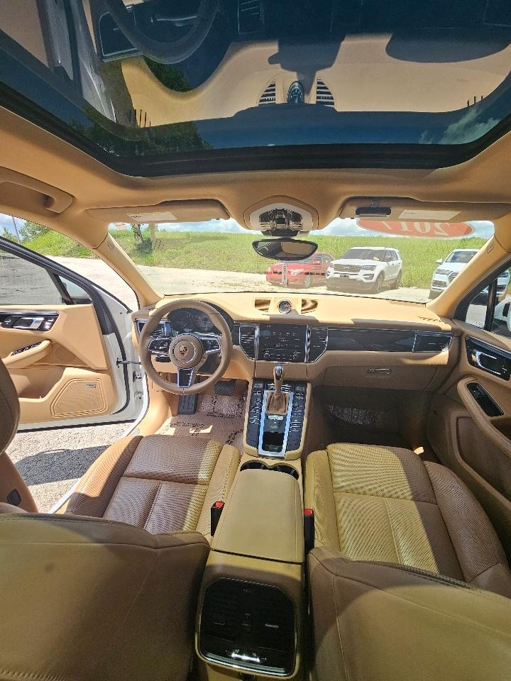 2017 Porsche Macan S - Photo 14