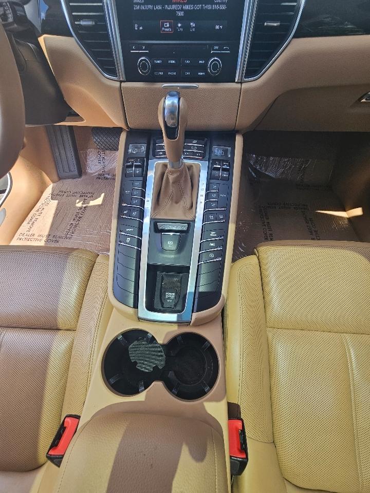 2017 Porsche Macan S - Photo 19