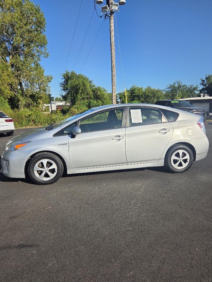 2012 Toyota Prius Five - Photo 7