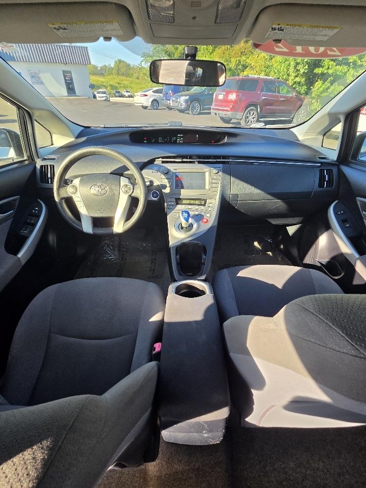 2012 Toyota Prius Five - Photo 10