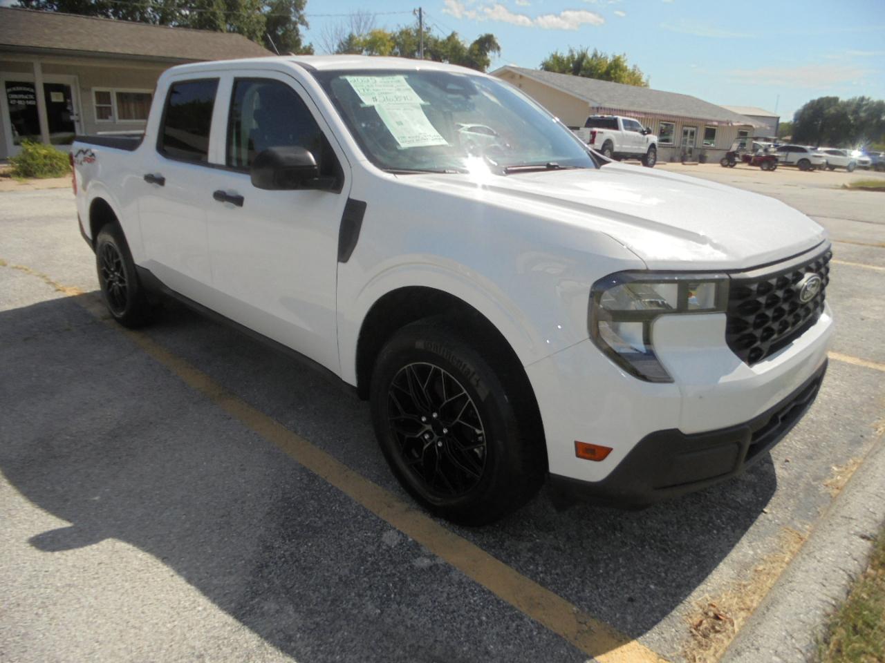 2025 Ford Maverick XL