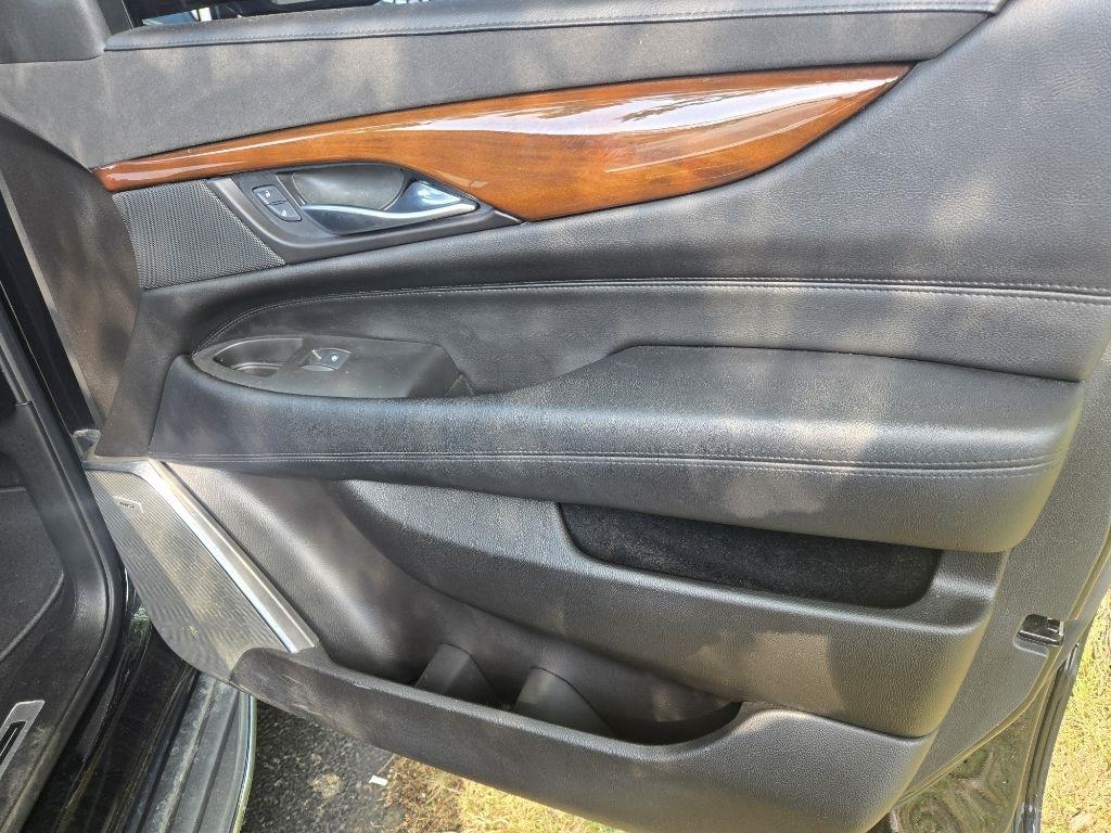 Cadillac Escalade  2017