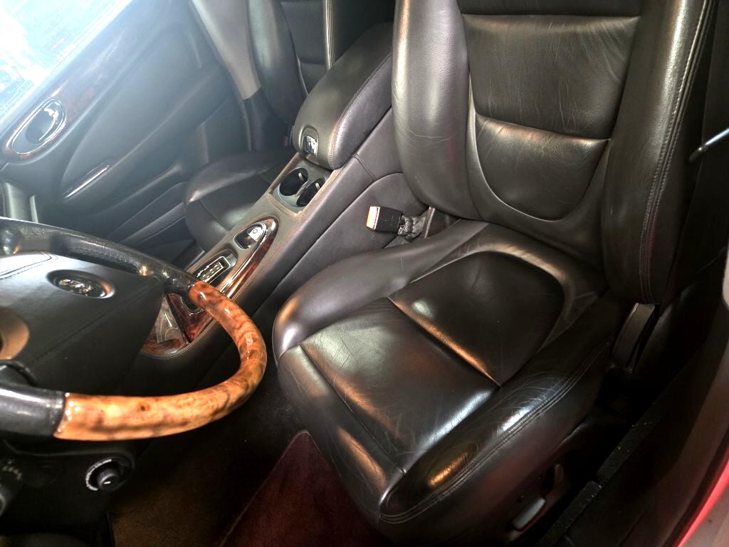 Jaguar XJ-Series  2004 Jaguar XJ-Series  2004