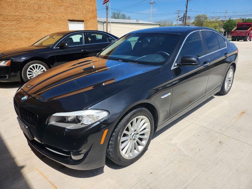 BMW 5-Series  2013
