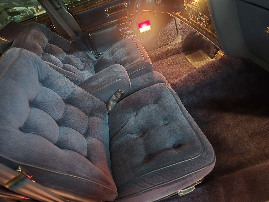 Oldsmobile Ninety Eight  1983