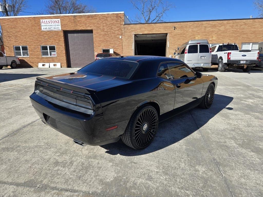 Dodge Challenger  2014