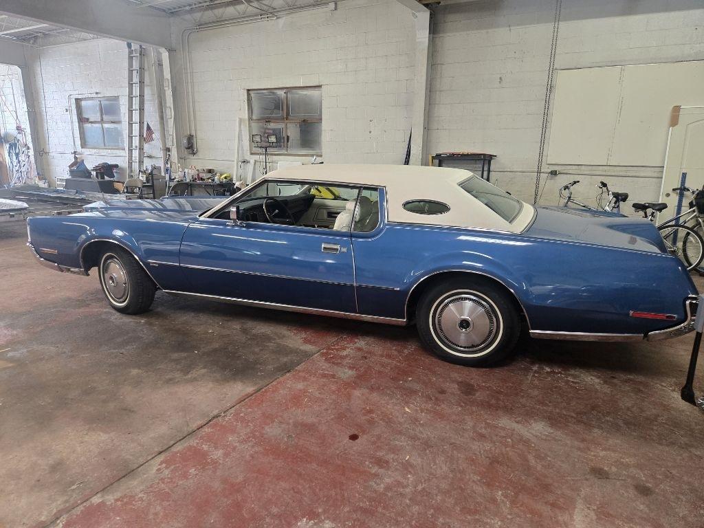 1972 Lincoln Continental mk IV