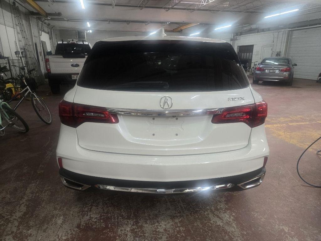 Acura MDX  2018