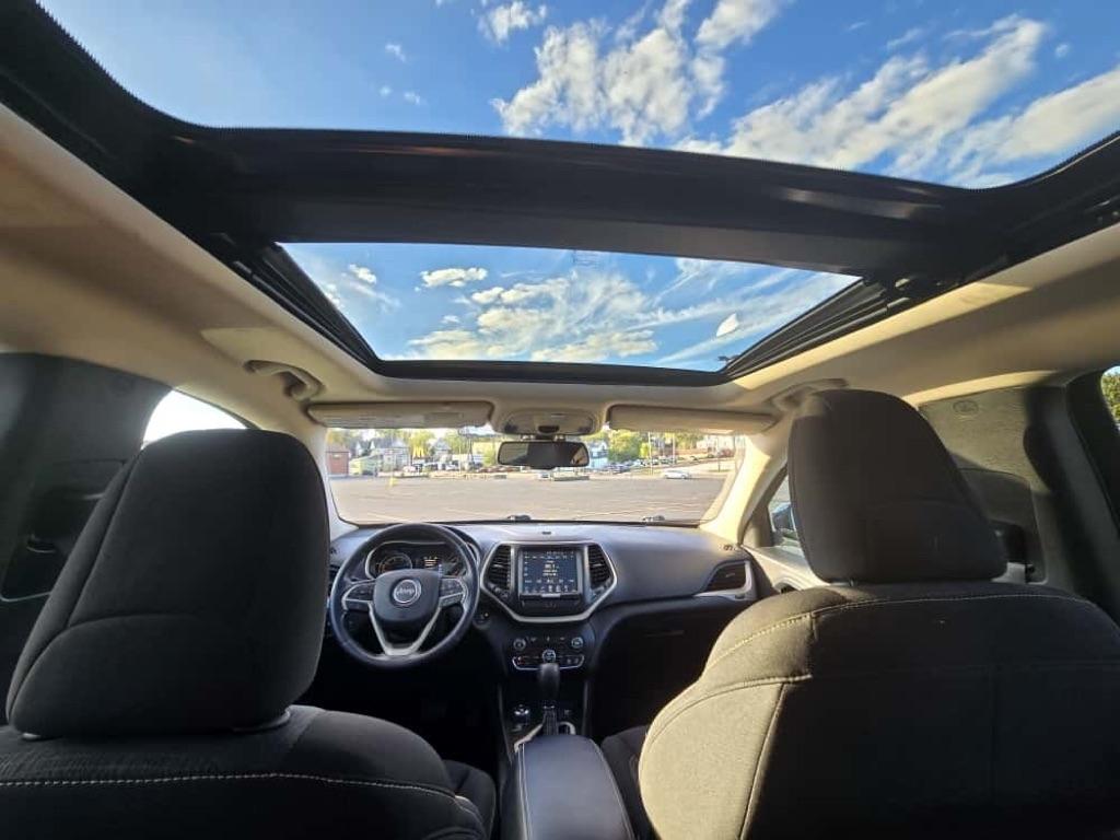 Jeep Cherokee  2015
