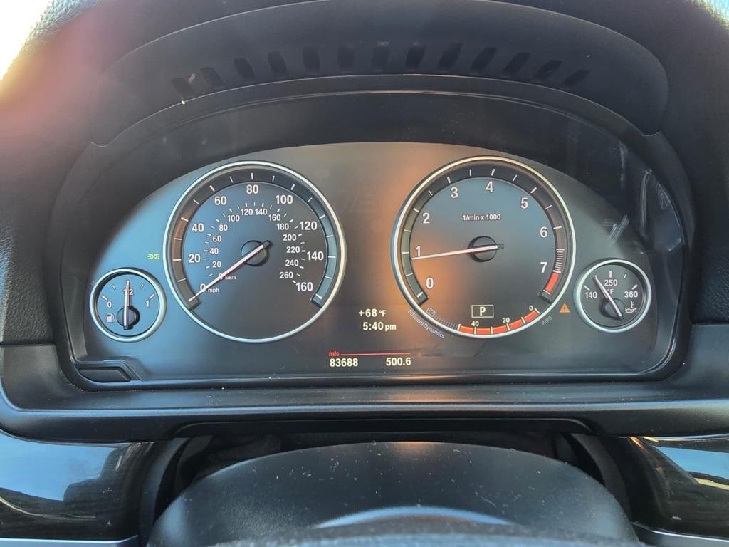 BMW 5-Series  2012