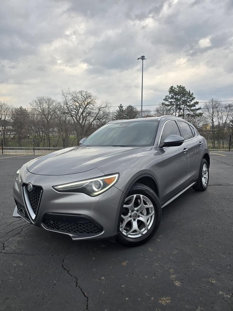 Alfa Romeo Stelvio  2021