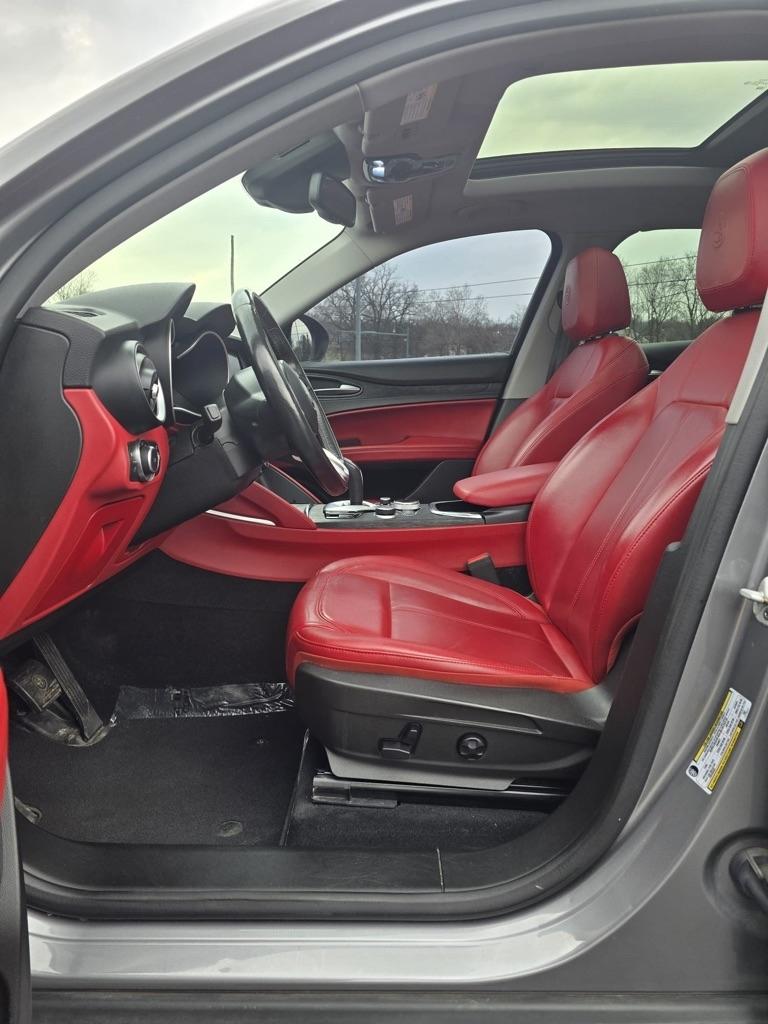 Alfa Romeo Stelvio  2021