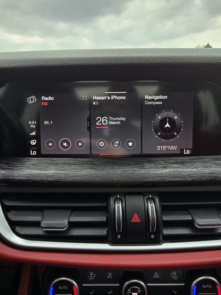 Alfa Romeo Stelvio  2021