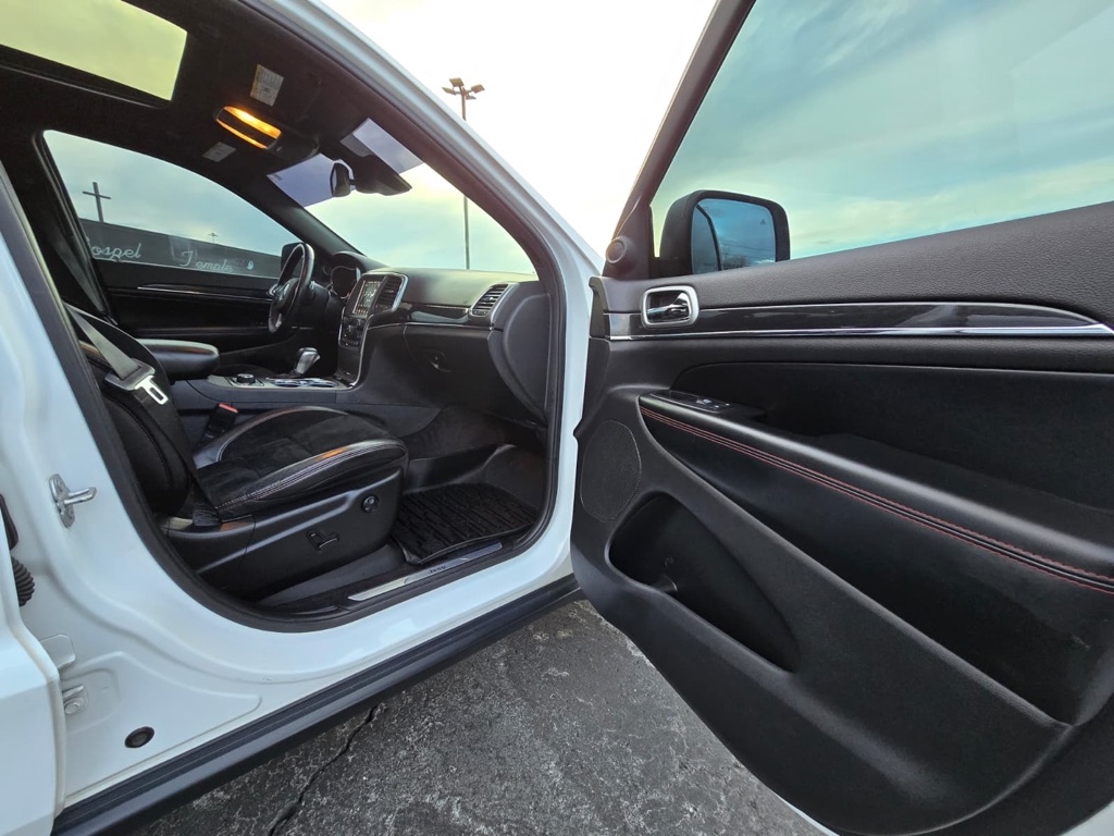 Jeep Grand Cherokee  2018