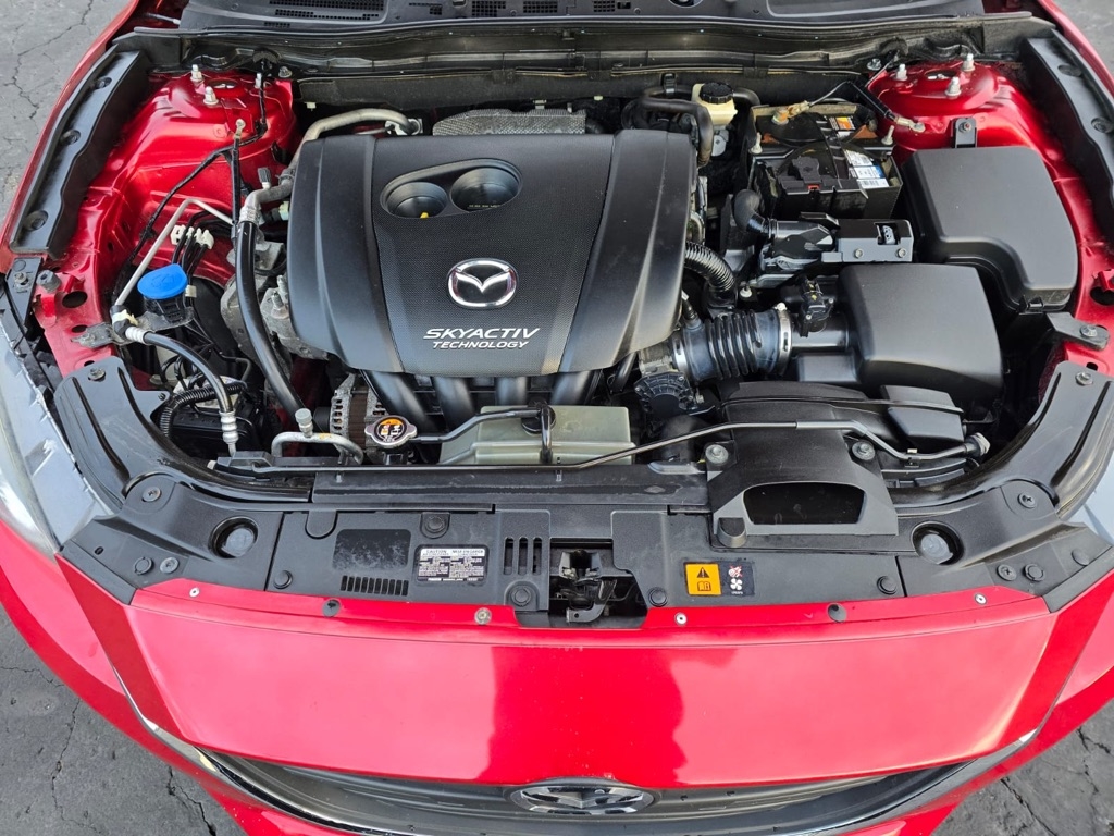 Mazda MAZDA3  2015