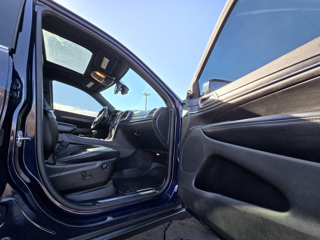 Jeep Grand Cherokee  2015