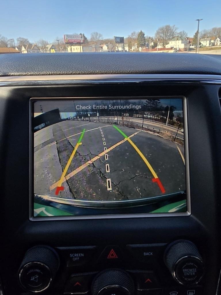 Jeep Grand Cherokee  2015