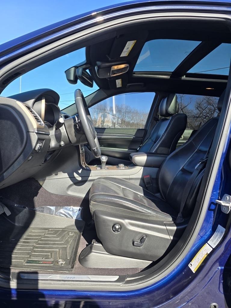 Jeep Grand Cherokee  2015