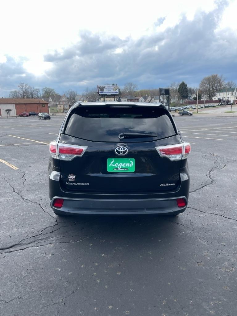 Toyota Highlander  2016