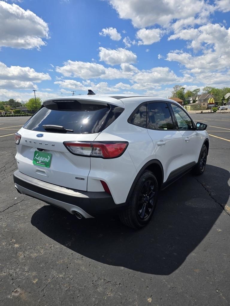 Ford Escape Hybrid  2020