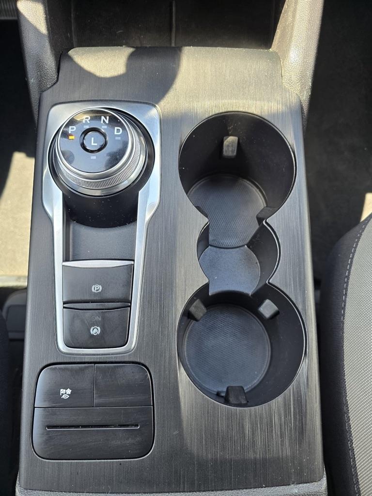 Ford Escape Hybrid  2020